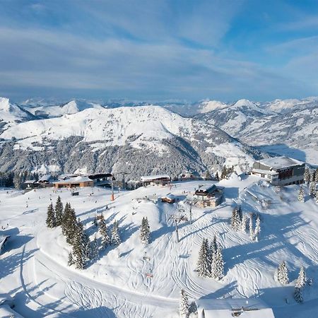 Poellmuehle Penthouse By Alpine Host Helpers Lägenhet Kirchberg in Tirol Exteriör bild